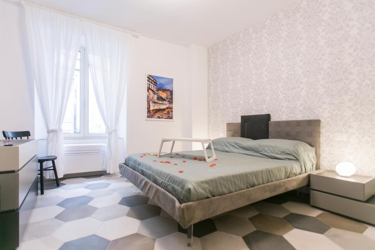 Anticaglia/24 Bed & Breakfast Naples Exterior photo