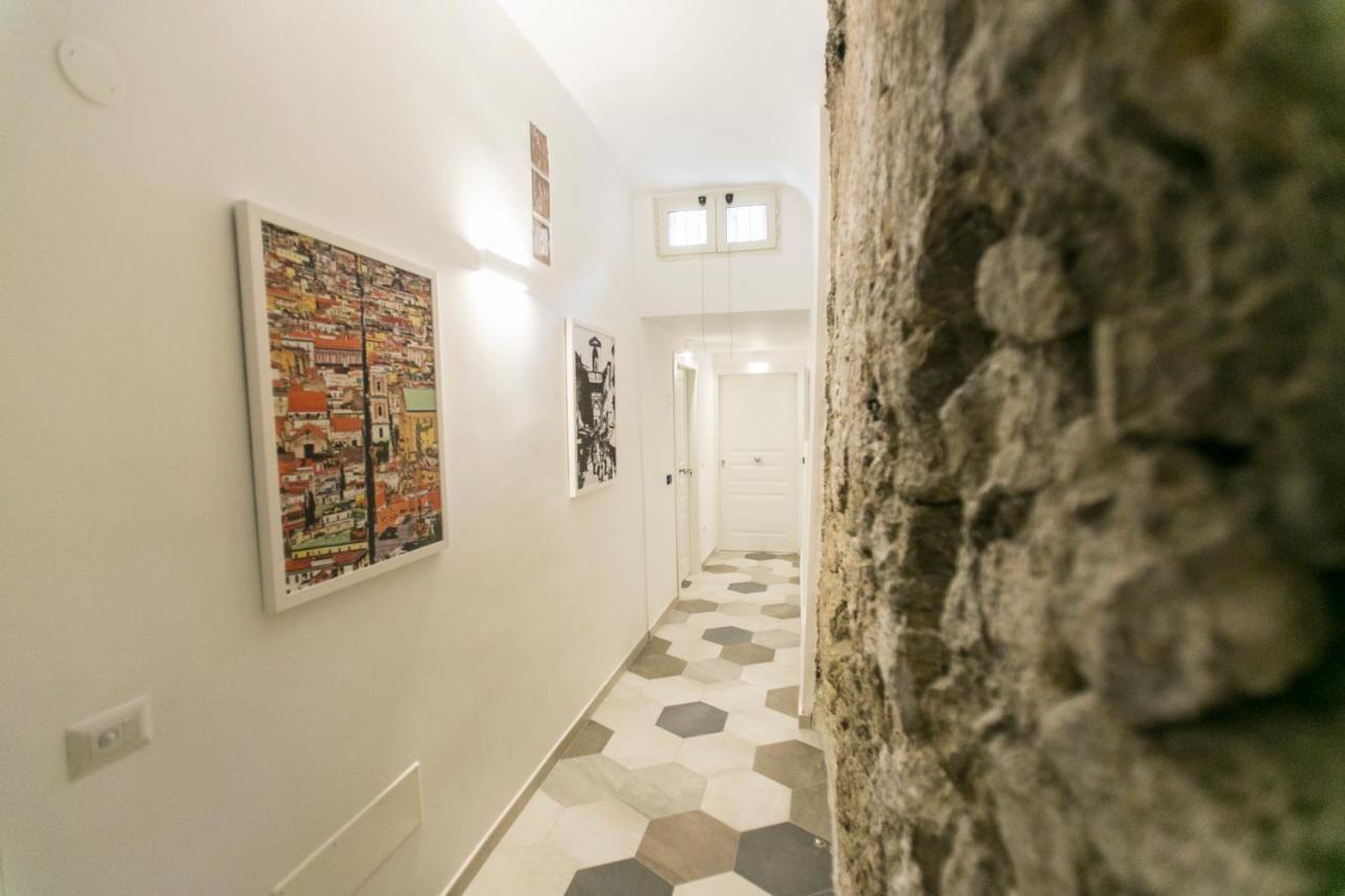 Anticaglia/24 Bed & Breakfast Naples Exterior photo