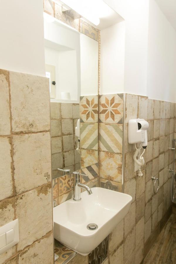 Anticaglia/24 Bed & Breakfast Naples Exterior photo